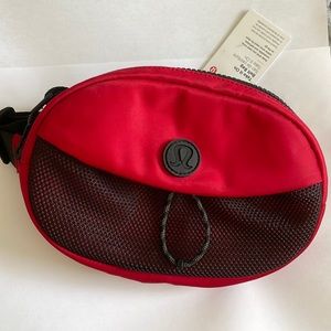 Lululemon Belt Bag NWT